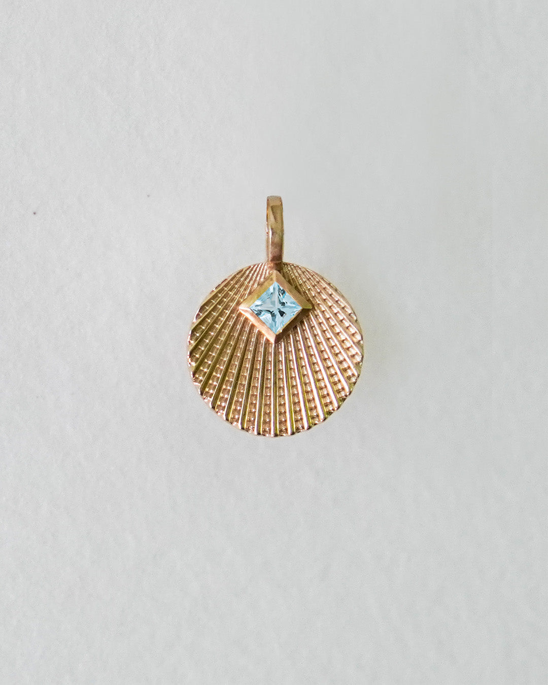 Linéa Birthstone Charm