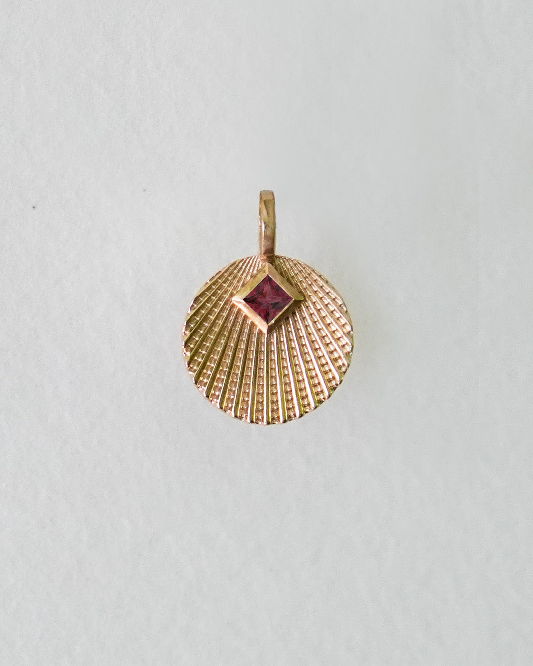 Linéa Birthstone Charm