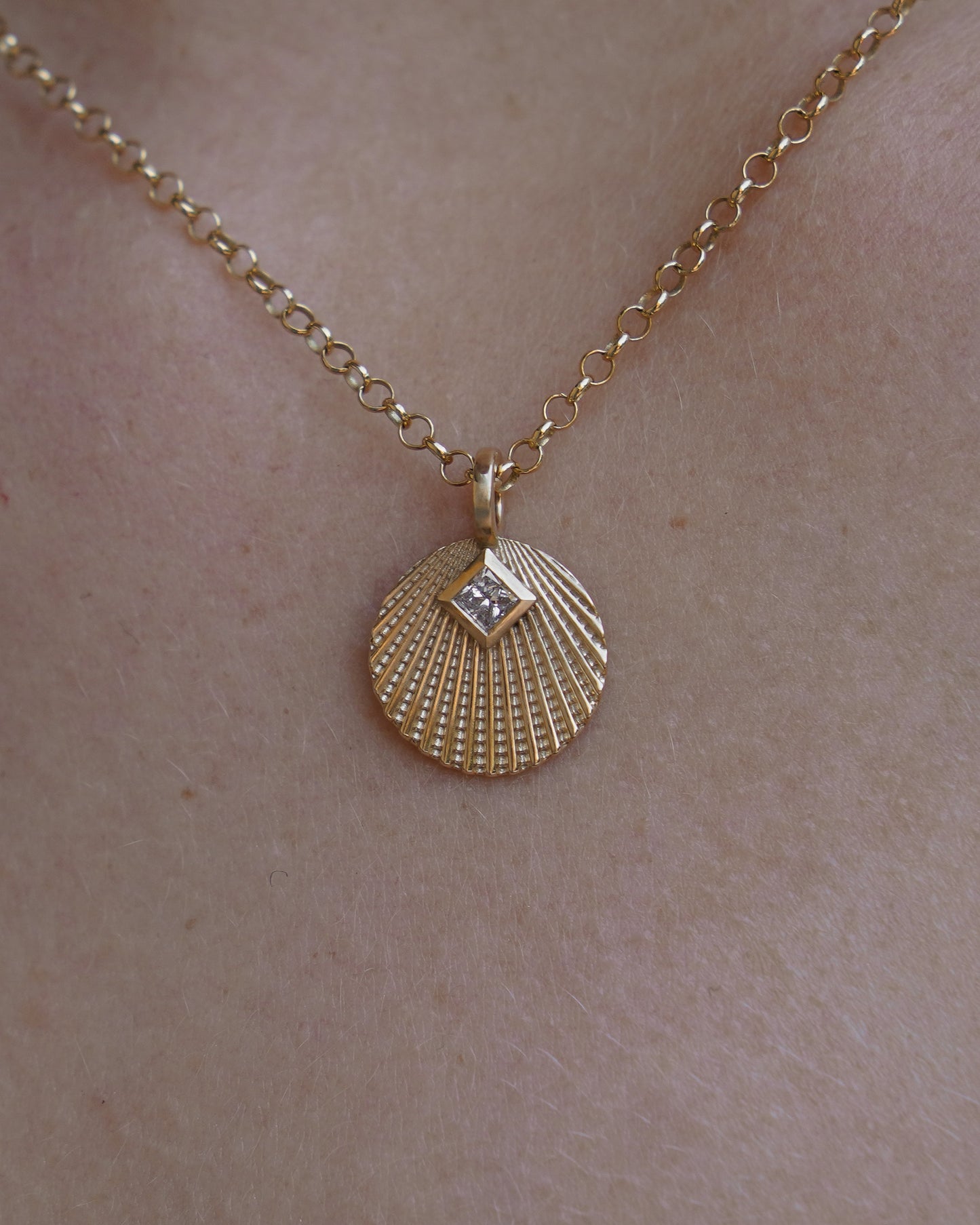 Linéa Diamond Necklace